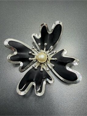 Vintage Amsel Enamel Brooch #11SB